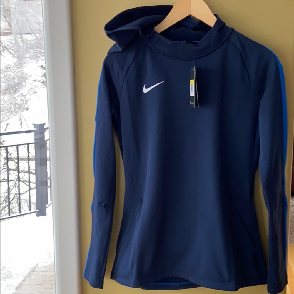 NWT Nike women’s hoodie